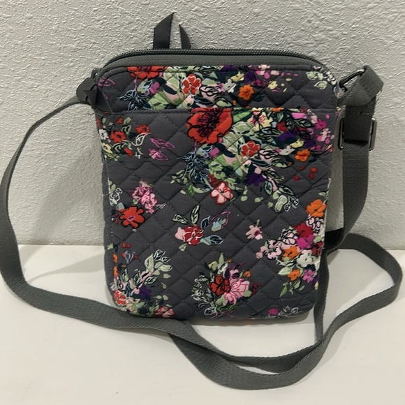 Vera Bradley RFID Mini Hipster in Hope Blooms Crossbody “ retired print” - Picture 12 of 16